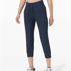 Ready to rulu jogger crop